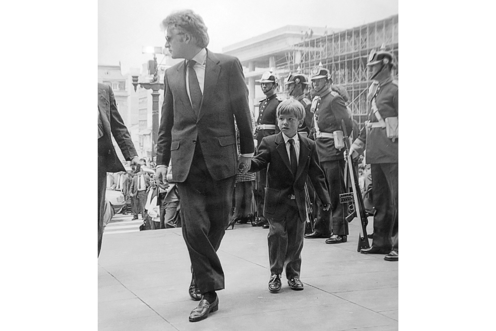 Miguel Uribe, de cinco años, y su padre, Miguel Uribe Londoño.