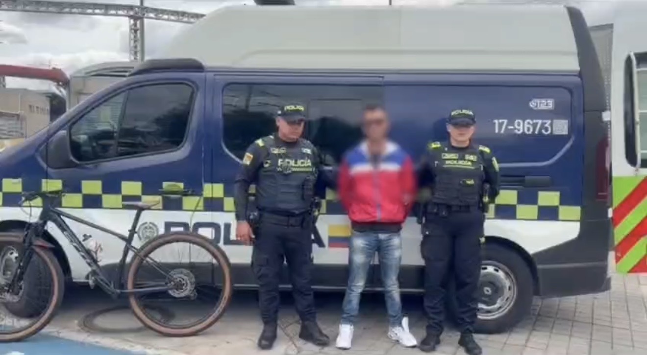 Robó una bicicleta y se subió a Transmilenio: así cayó presunto ladrón en la  Calle 100
