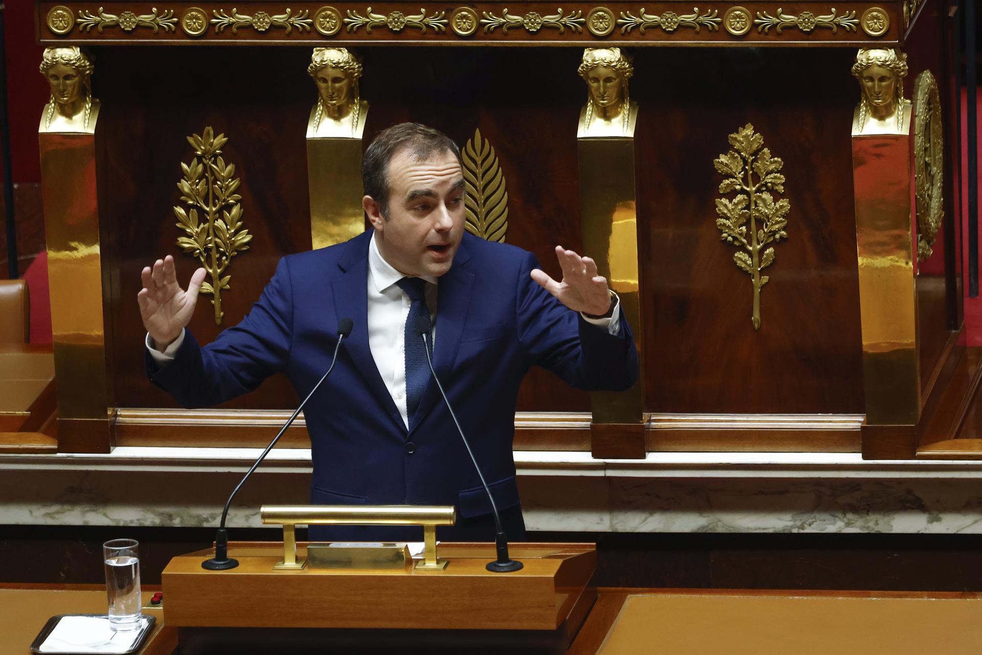 Así es como sobrevivió el primer ministro francés a dos mociones de censura