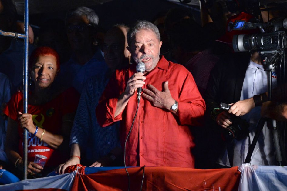 Juez de la Corte Suprema de Brasil vuelve a suspender designación de Lula como ministro
