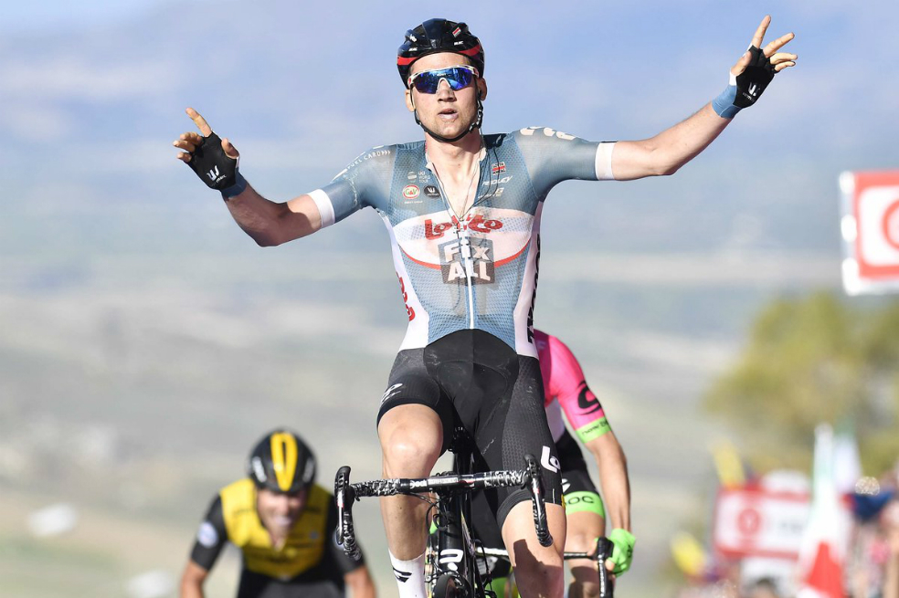 Tim Wellens ganó la cuarta etapa del Giro. Esteban Chaves llegó décimo