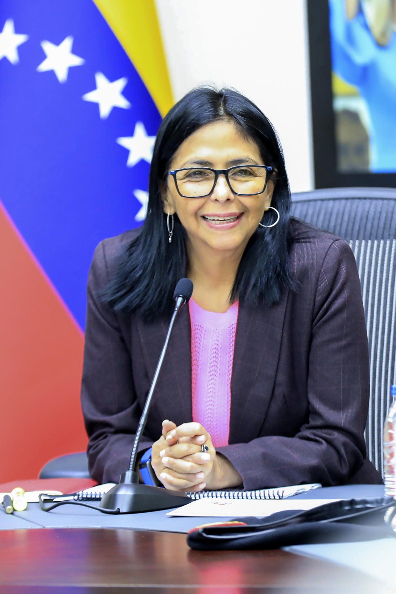 Delcy Rodríguez busca ganar tiempo en busca de momentos mejores