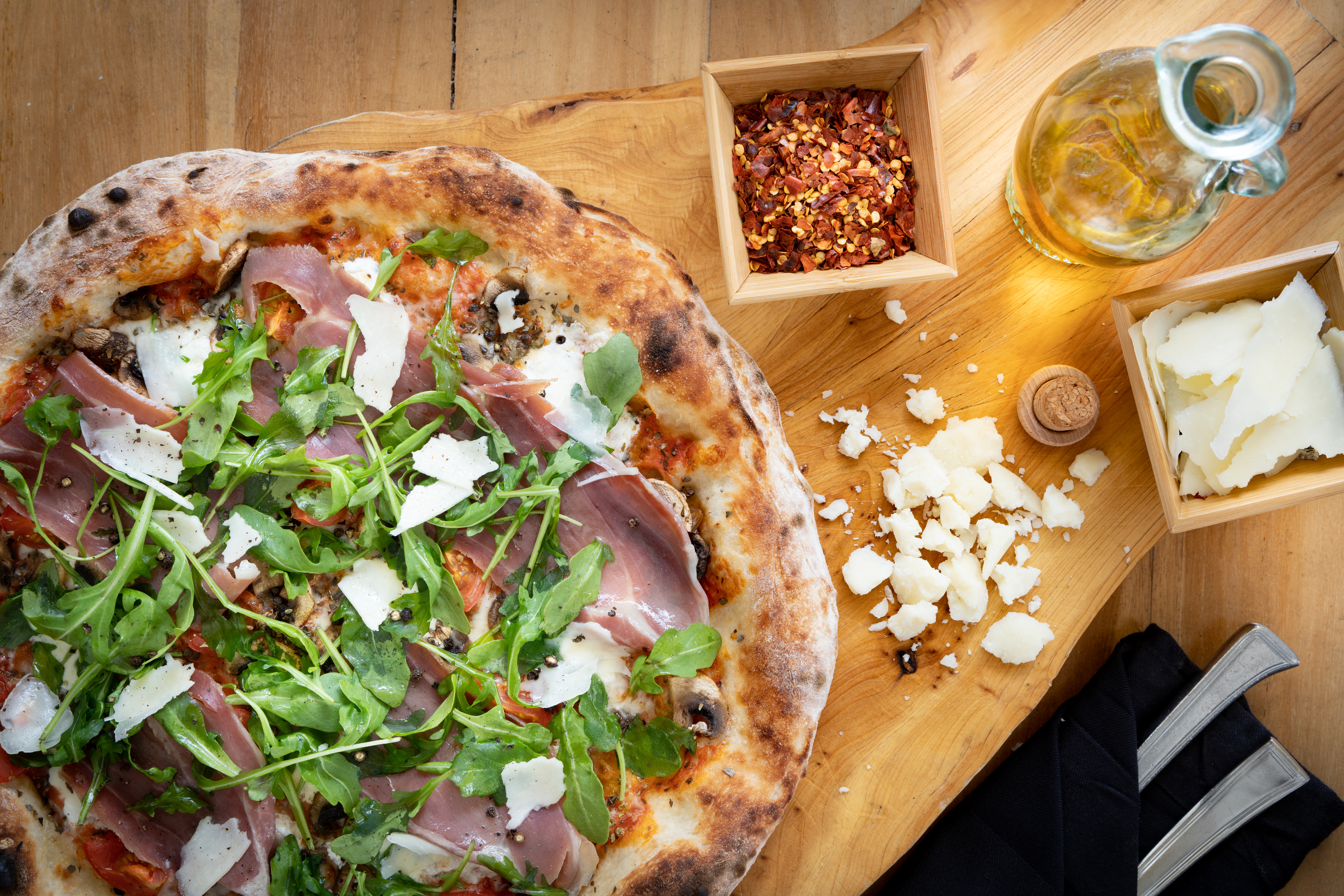 Terrazo es otro de los restaurantes de San Juan Marriott Resort & Stellaris Casino. Allí cada día elaboran desde cero deliciosas pizzas artesanales al horno de piedra.