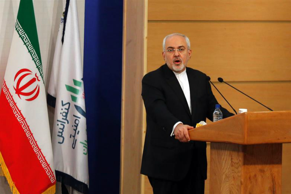 Irán advierte con acelerar sus actividades nucleares