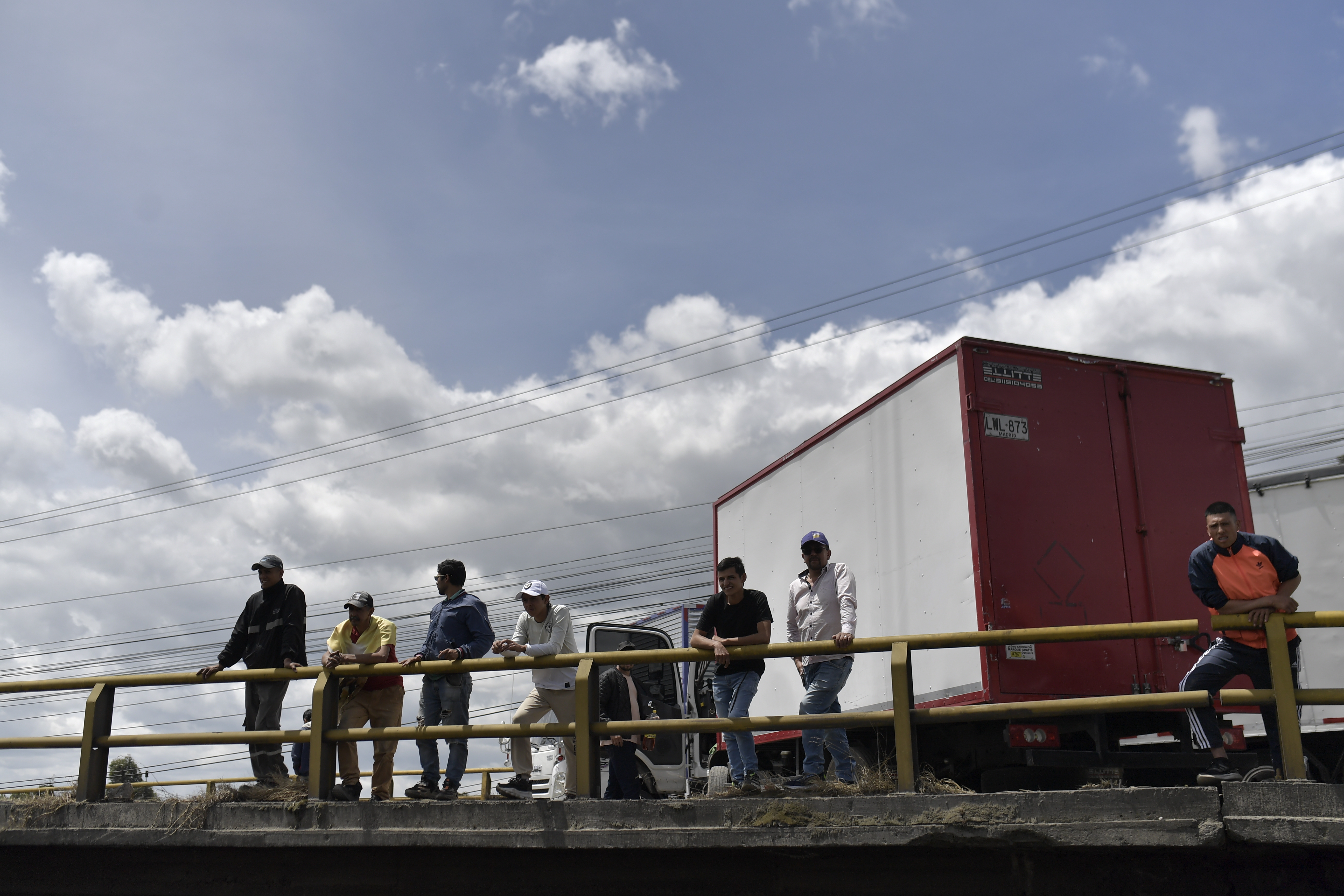 El paro y un Gobierno contra las cuerdas 