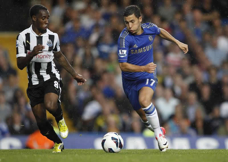 Victorias de Chelsea y Manchester mientras que Swansea vuelve a golear