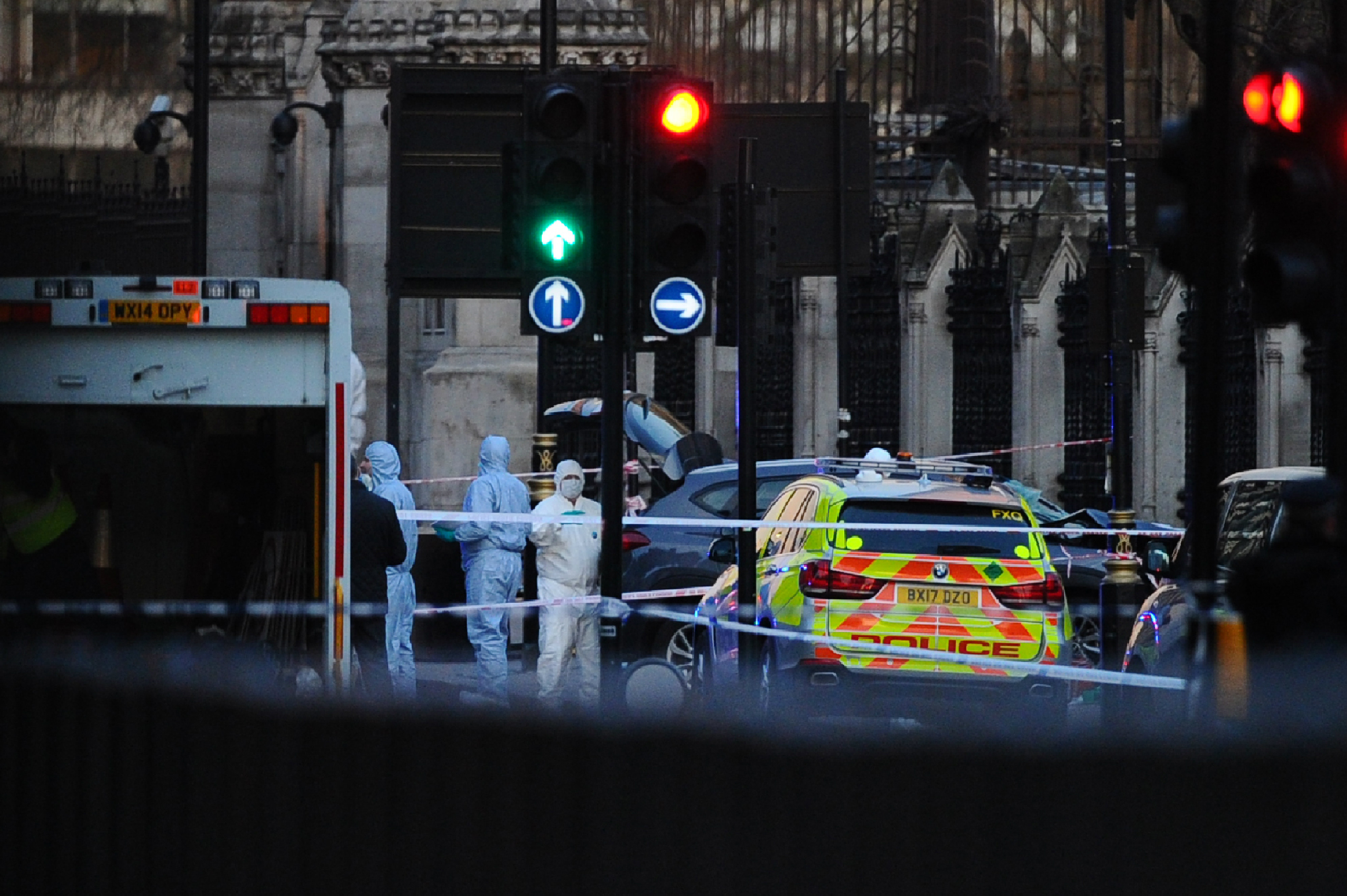 Cuatro muertos y 20 heridos en el atentado de Londres