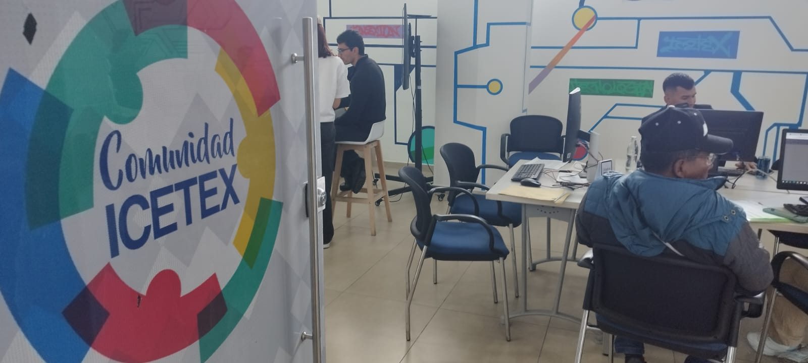 Icetex abre nueva convocatoria para más de 12.000 créditos para estudiar pregrado y posgrado