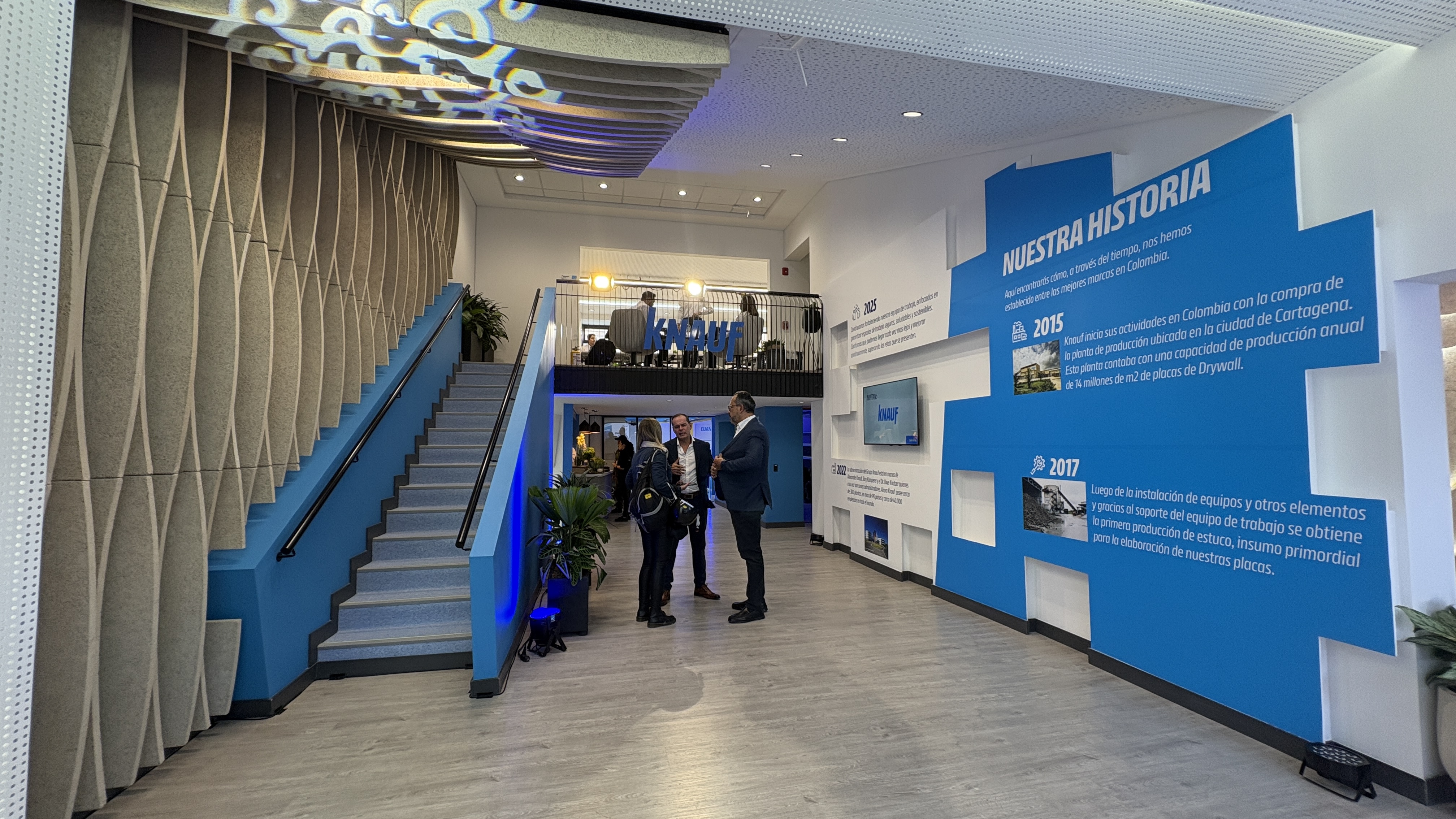 Bogotá abre nuevo centro para capacitar trabajadores de la construcción en drywall