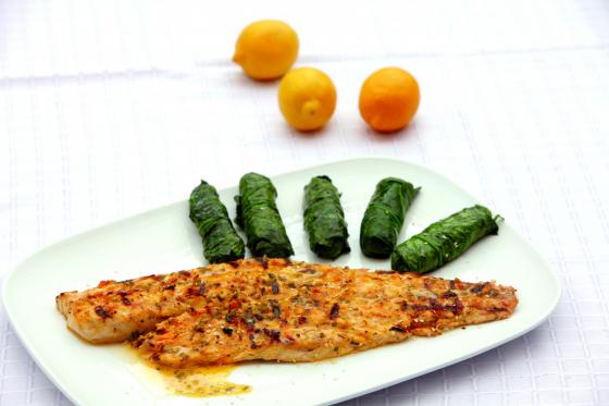 Prepare un rico pargo rojo con salsa de cítricos y panela con rollitos de arroz