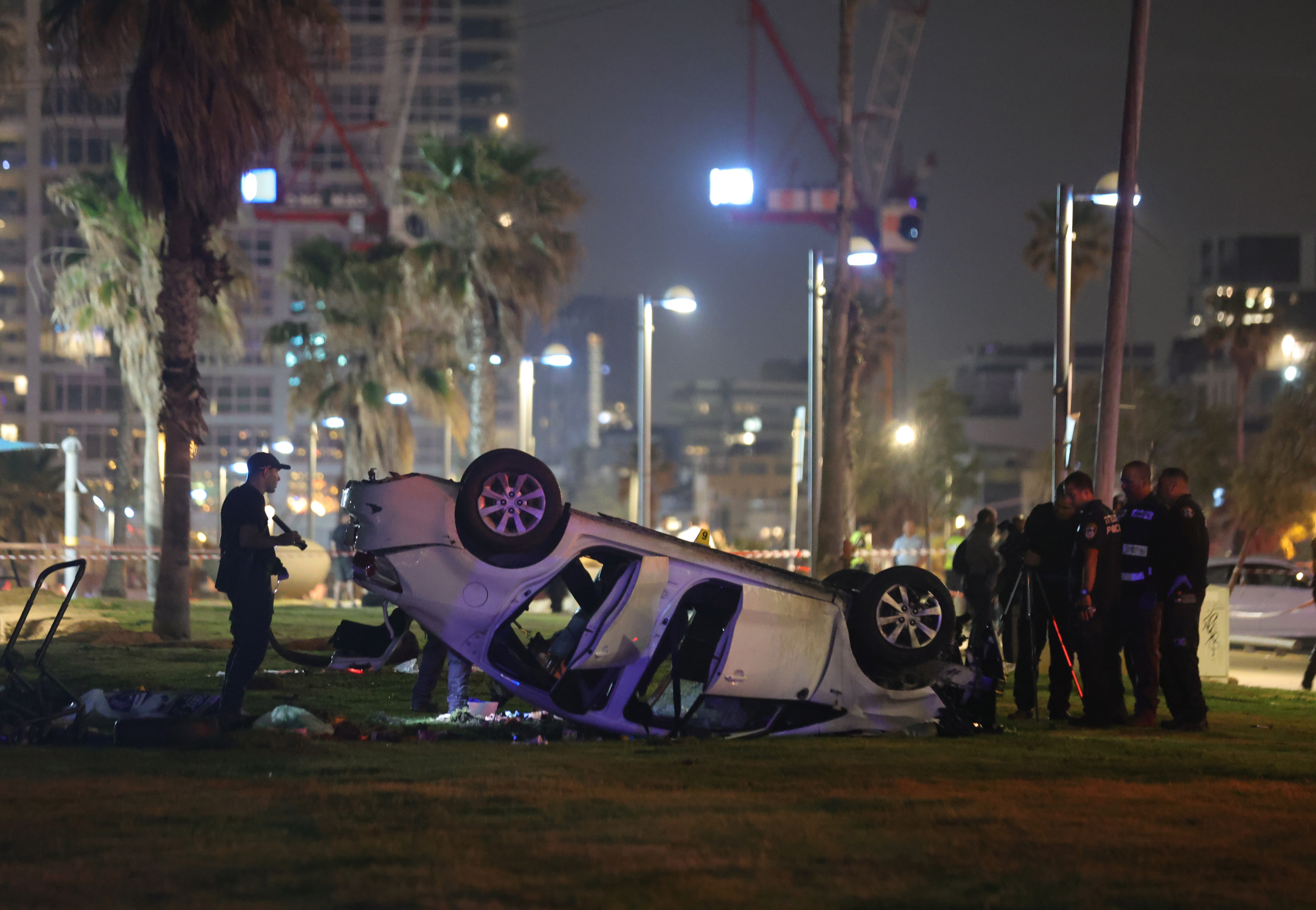 Israel moviliza policías y soldados tras atentados en Tel Aviv y Cisjordania
