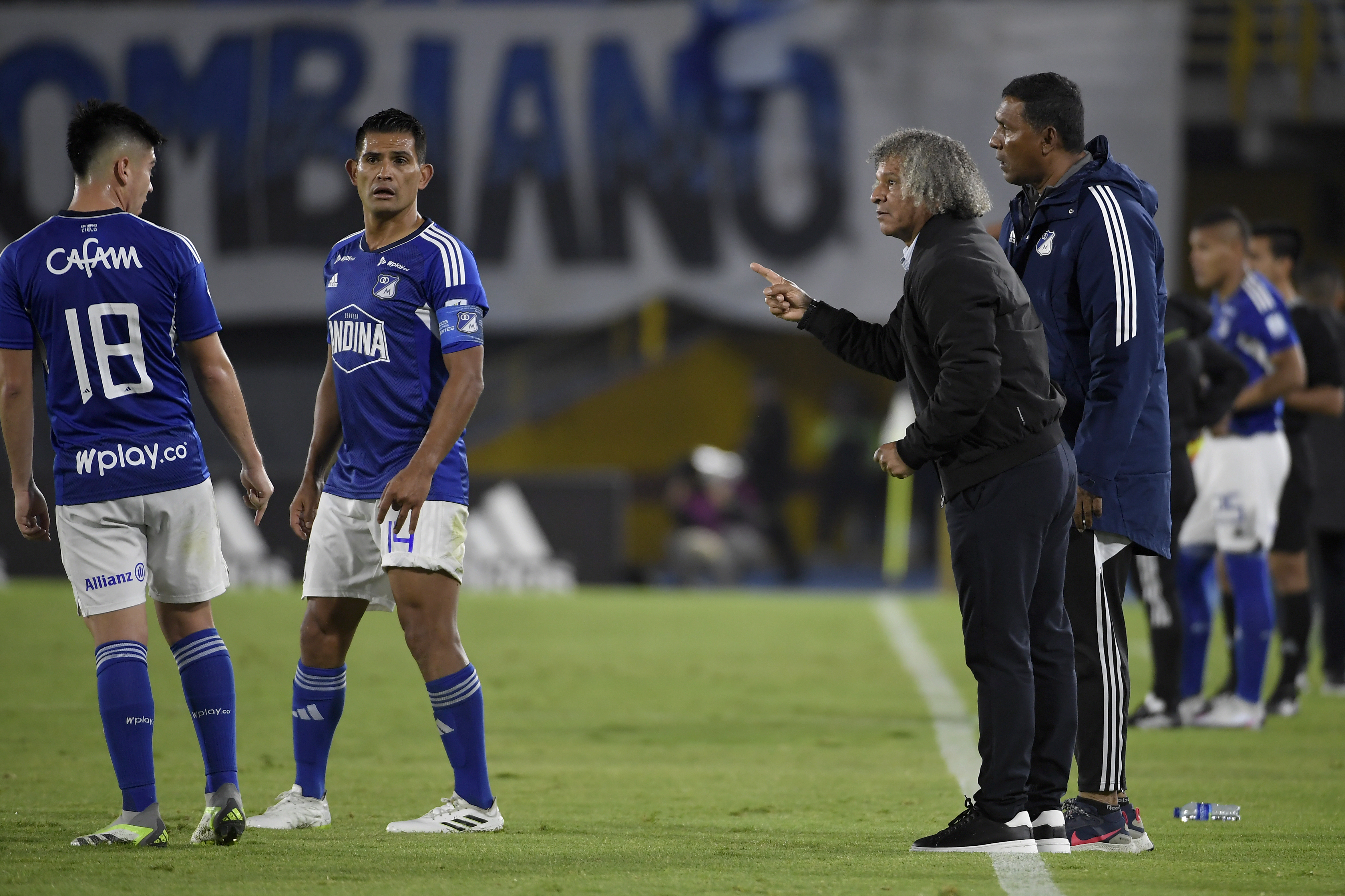 Exfutbolista y director técnico que dirige a Millonarios.