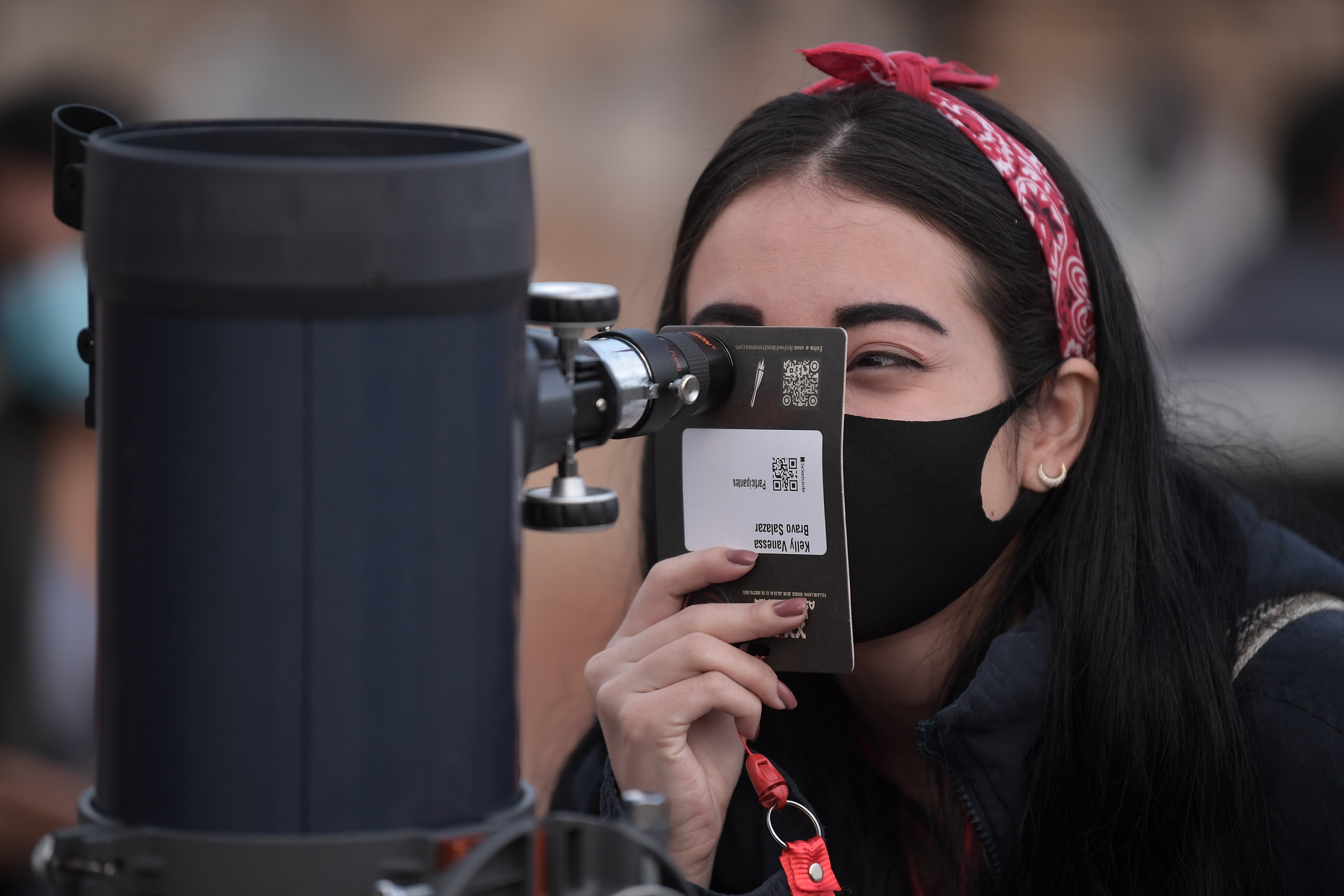 Mujeres investigadoras: abierta la inscripción para 6 becas de 40 millones de pesos