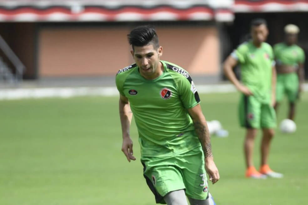 Asesinan a joven futbolista, hermano de Jonathan Agudelo