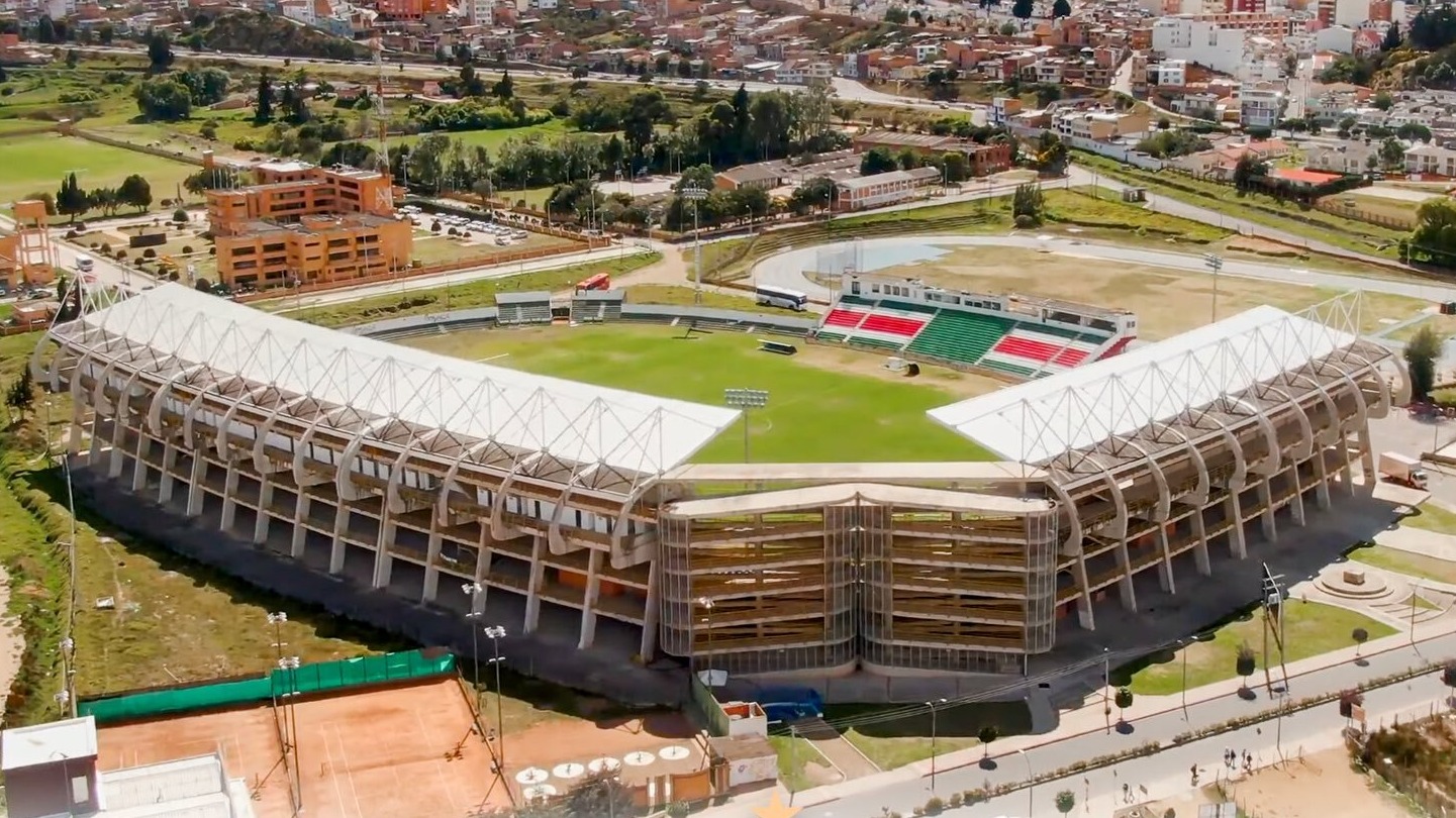 El primer partido de la Liga BetPlay 2025 fue retrasado por problemas eléctricos