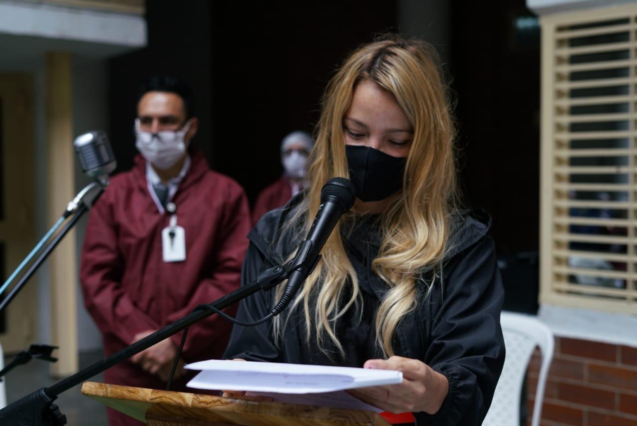 “La educación está logrando espacios innovadores, productivos y reconciliación entre nuestra población carcelaria y la población civil. Este fue un gran trabajo en equipo entre la empresa privada, la academia y las personas privadas de la libertad”, aseguró Johana Bahamón. Foto: Heinner Duvier Rodríguez Silva.