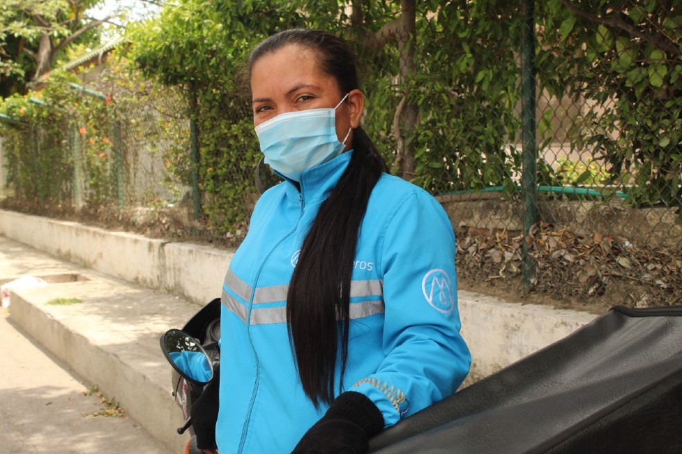 De acuerdo con la OIT, 7 de cada 10 domiciliarios no pueden tomar licencia por enfermedad remunerada.