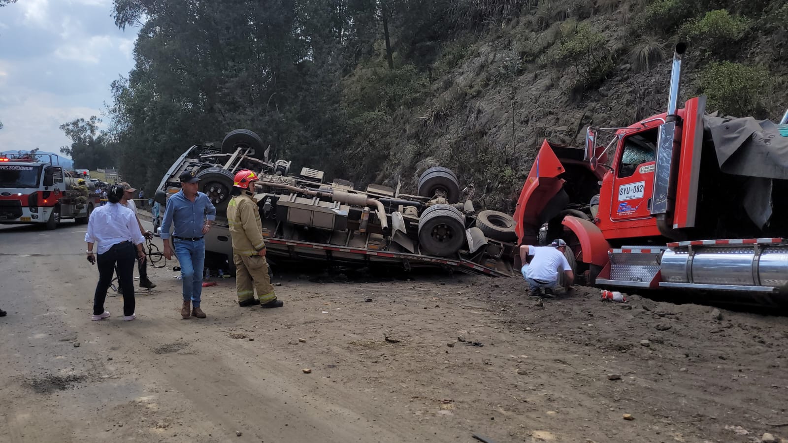 Choque múltiple en la vía Bogotá –  Ubaté deja dos personas fallecidas