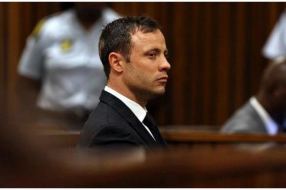 Justicia sudafricana ordena a Pistorius someterse a psicoterapia
