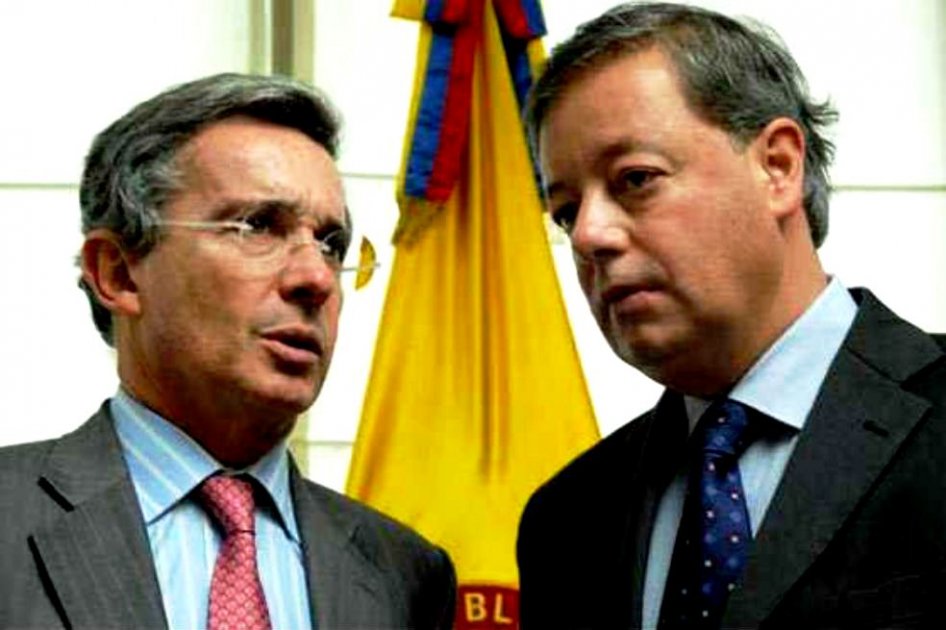 Álvaro Uribe denunciará a su exministro de Defensa por injuria agravada