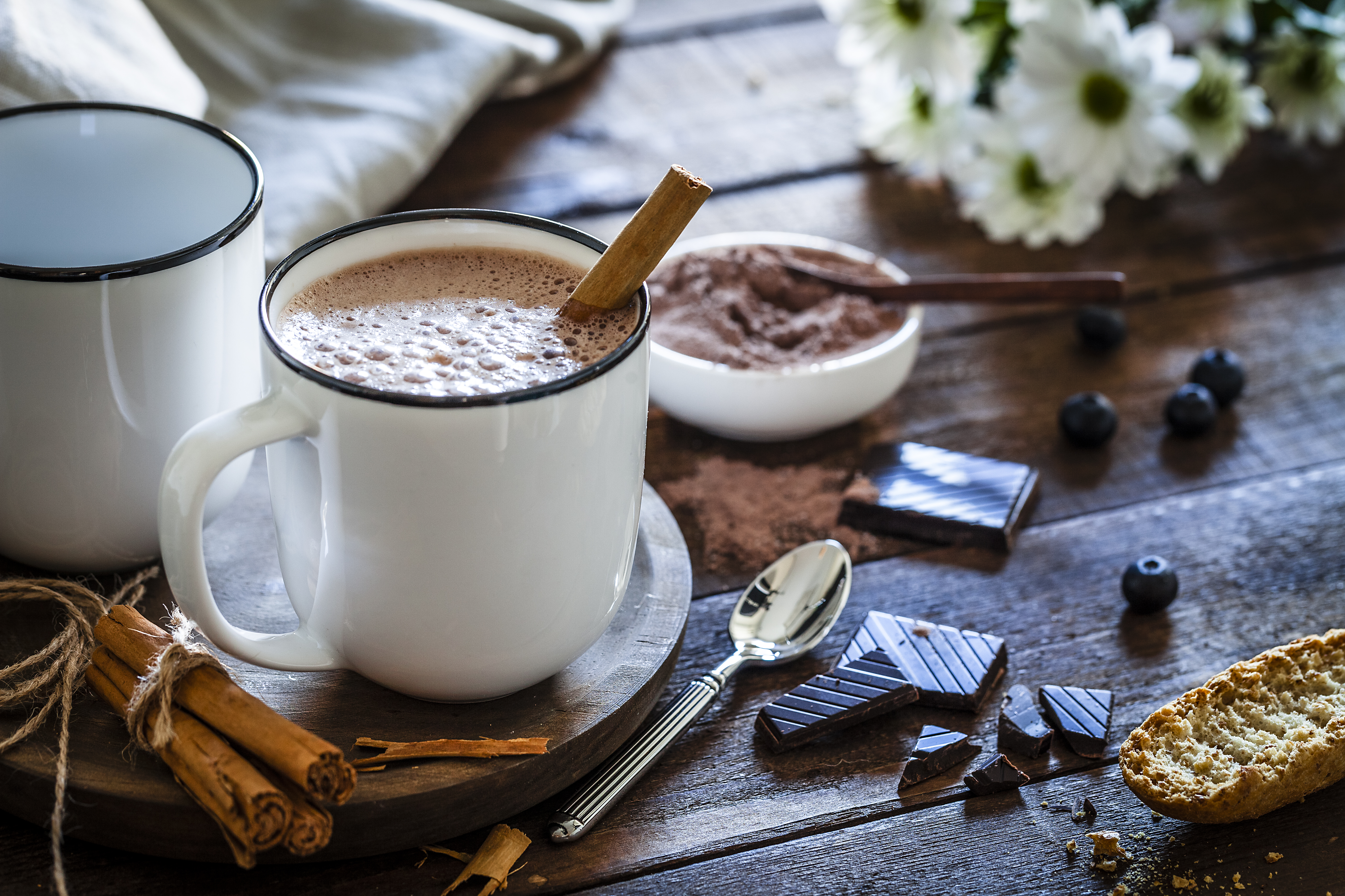 ¿Chocolate caliente? Una buena opción para la media mañana o las onces