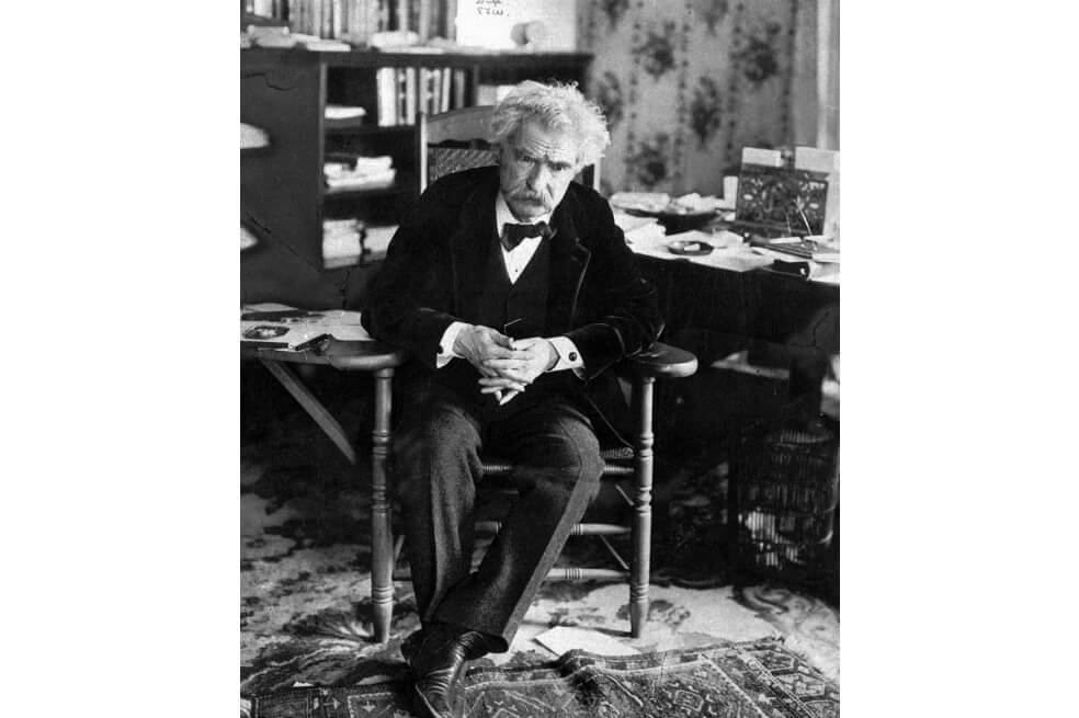 Mark Twain, autor de “Las aventuras de Tom Sawyer”. Ernest Hemingway, coterráneo del escritor, afirmó alguna vez que la literatura moderna de Estados Unidos parte del libro “Huckleberry Finn”. / AP