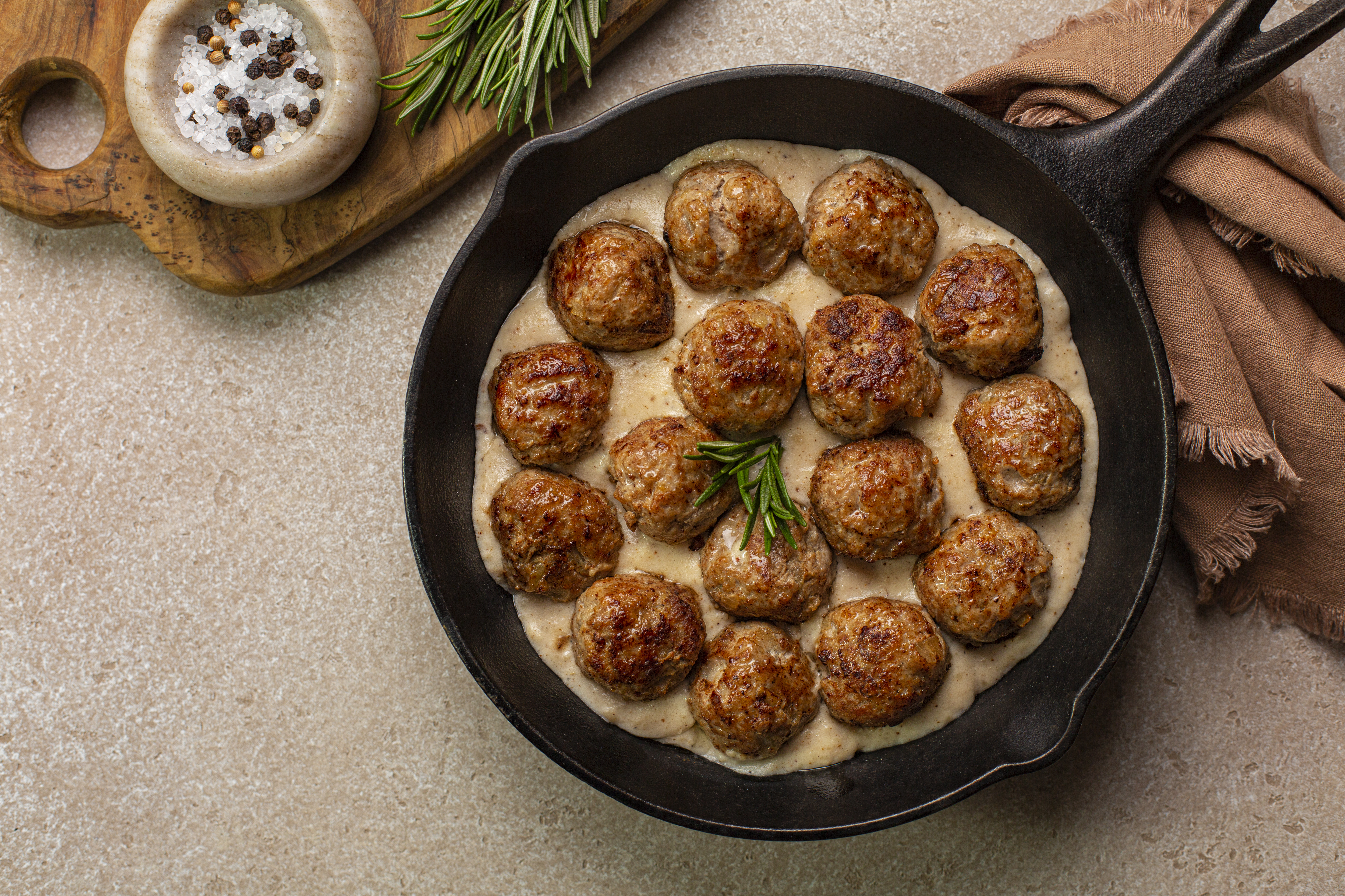 Recetas con carne molida: Prepara unas deliciosas albóndigas