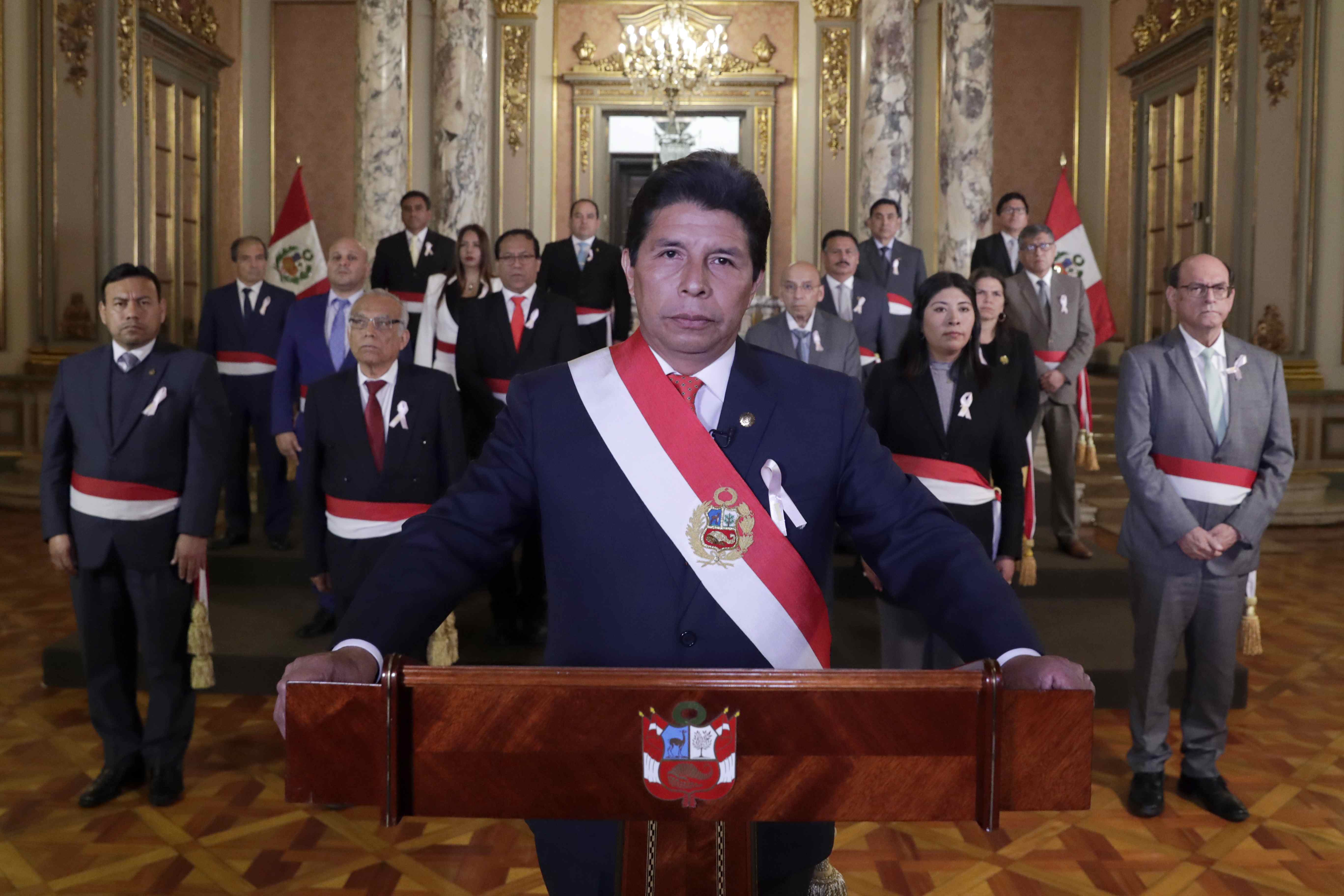 La OEA enviará una misión a Perú para analizar la crisis política del país