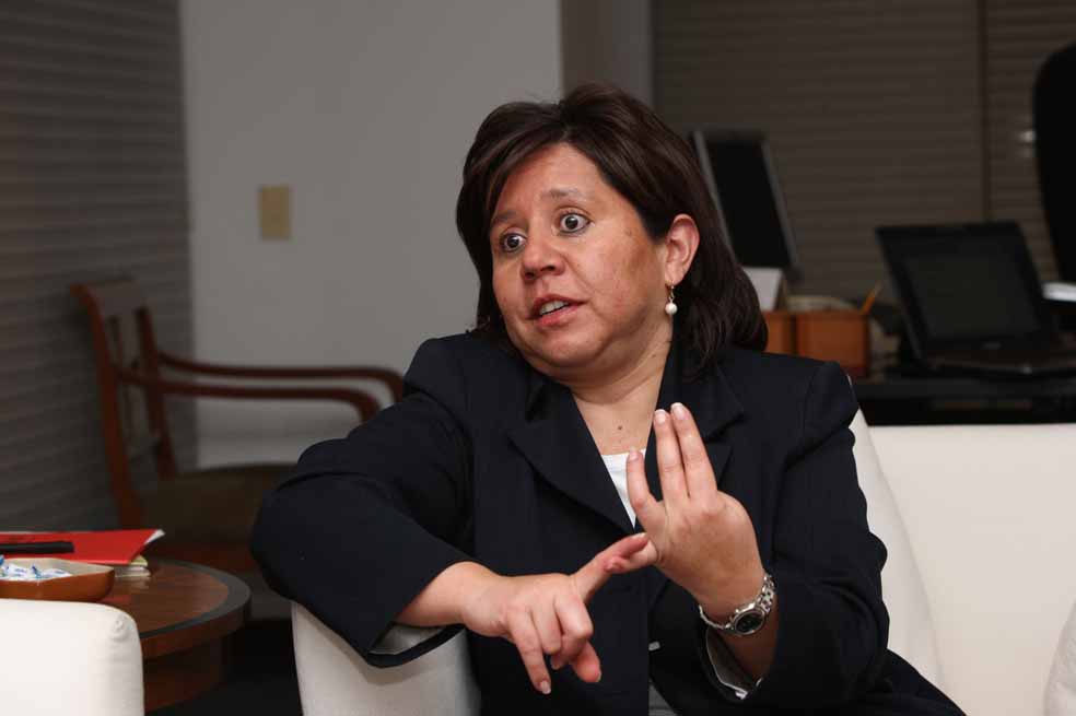 A la espera de María del Pilar Hurtado