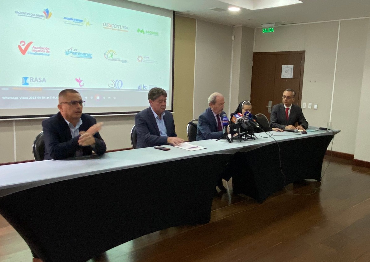 Se forma una nueva alianza para discutir la reforma, pero hay algo más urgente