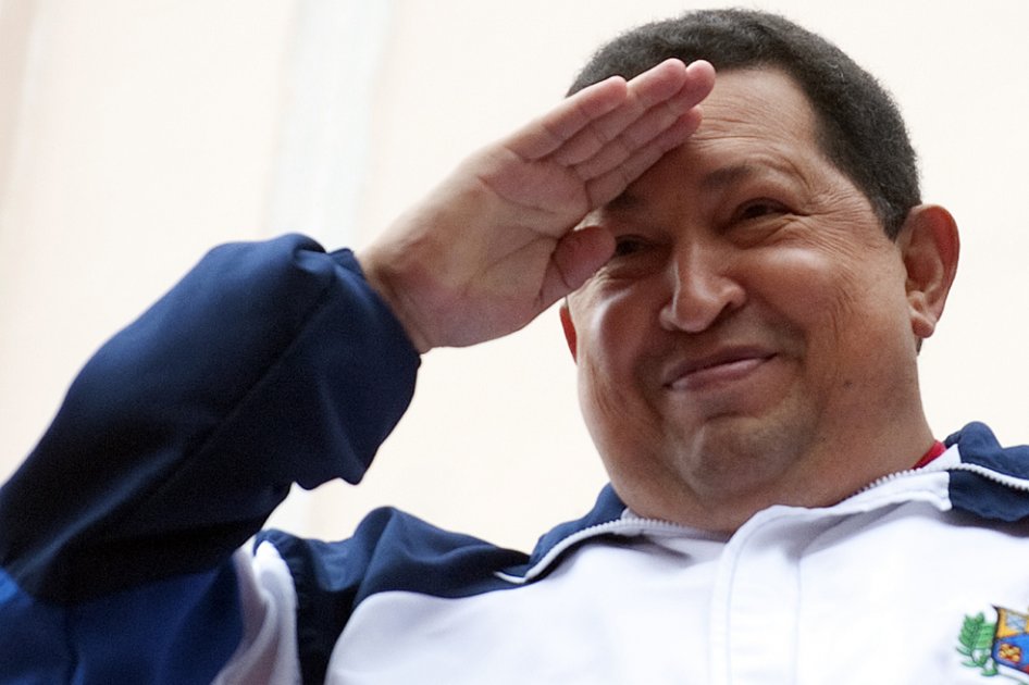 Chavistas cierran filas al aproximarse fecha de juramento de tercer mandato de Chávez