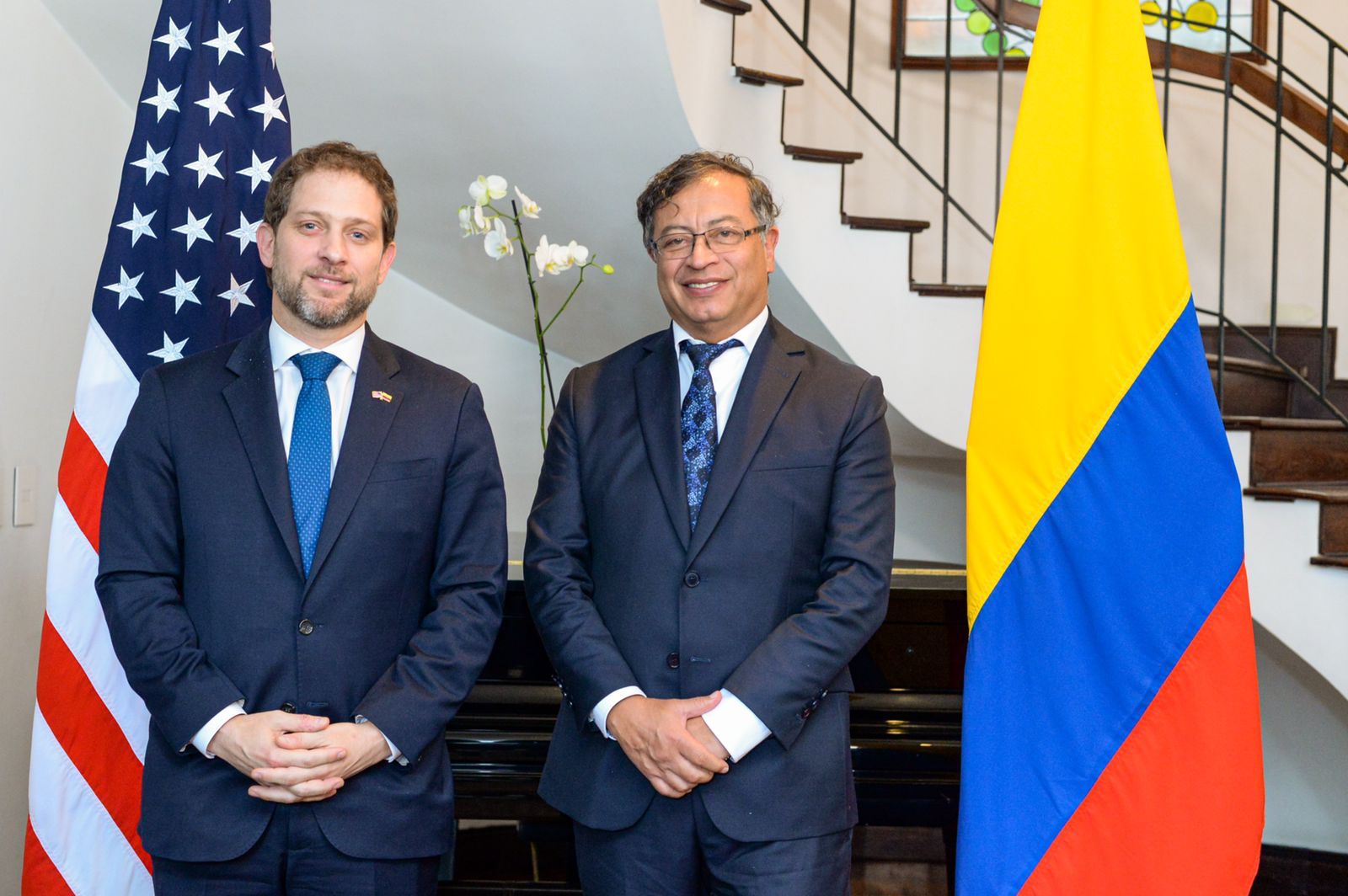 La reunión entre Jon Finer, miembro de la delegación de alto nivel de Biden, y Gustavo Petro se dio con la intención de tener un acercamiento previo a la posesión del nuevo gobierno colombiano.