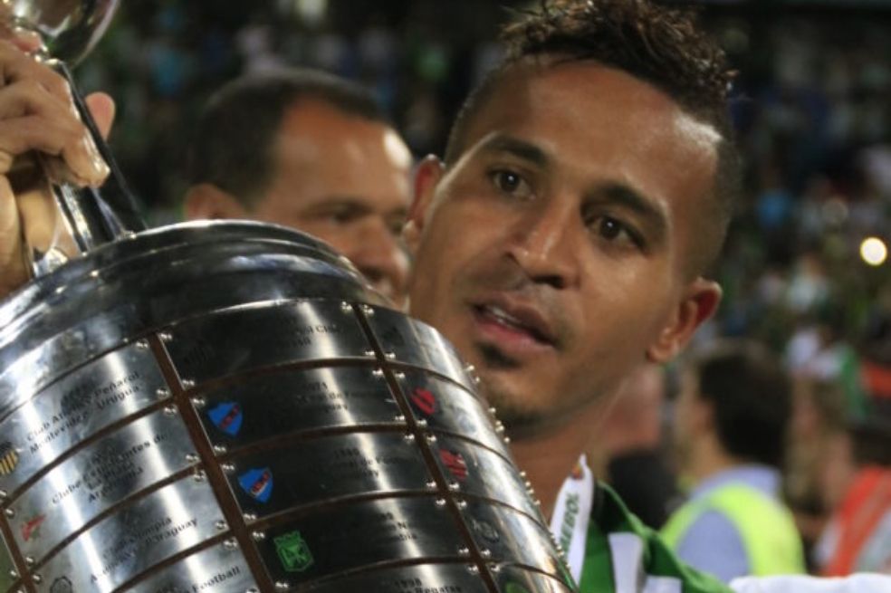 Oficial: Macnelly Torres anunció su retiro como futbolista profesional