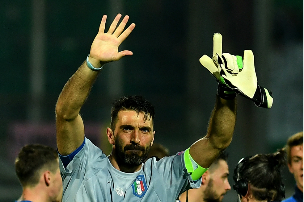 Italia celebró el partido mil de Buffon con una victoria ante Albania