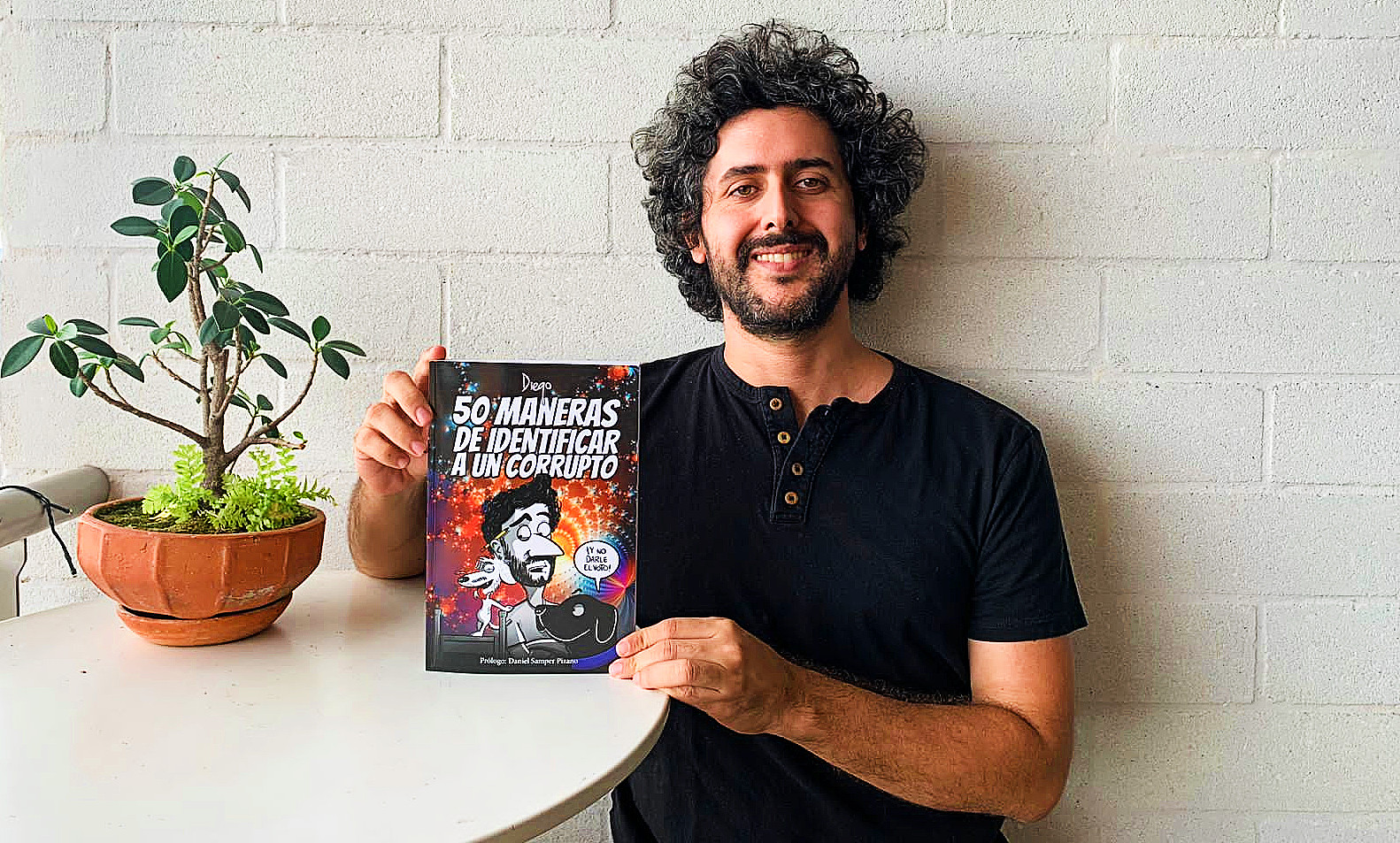 La pluma de un periodista joven sufrió con la salida de Vanguardia. Hoy Diego sigue publicando sus caricaturas en redes sociales.