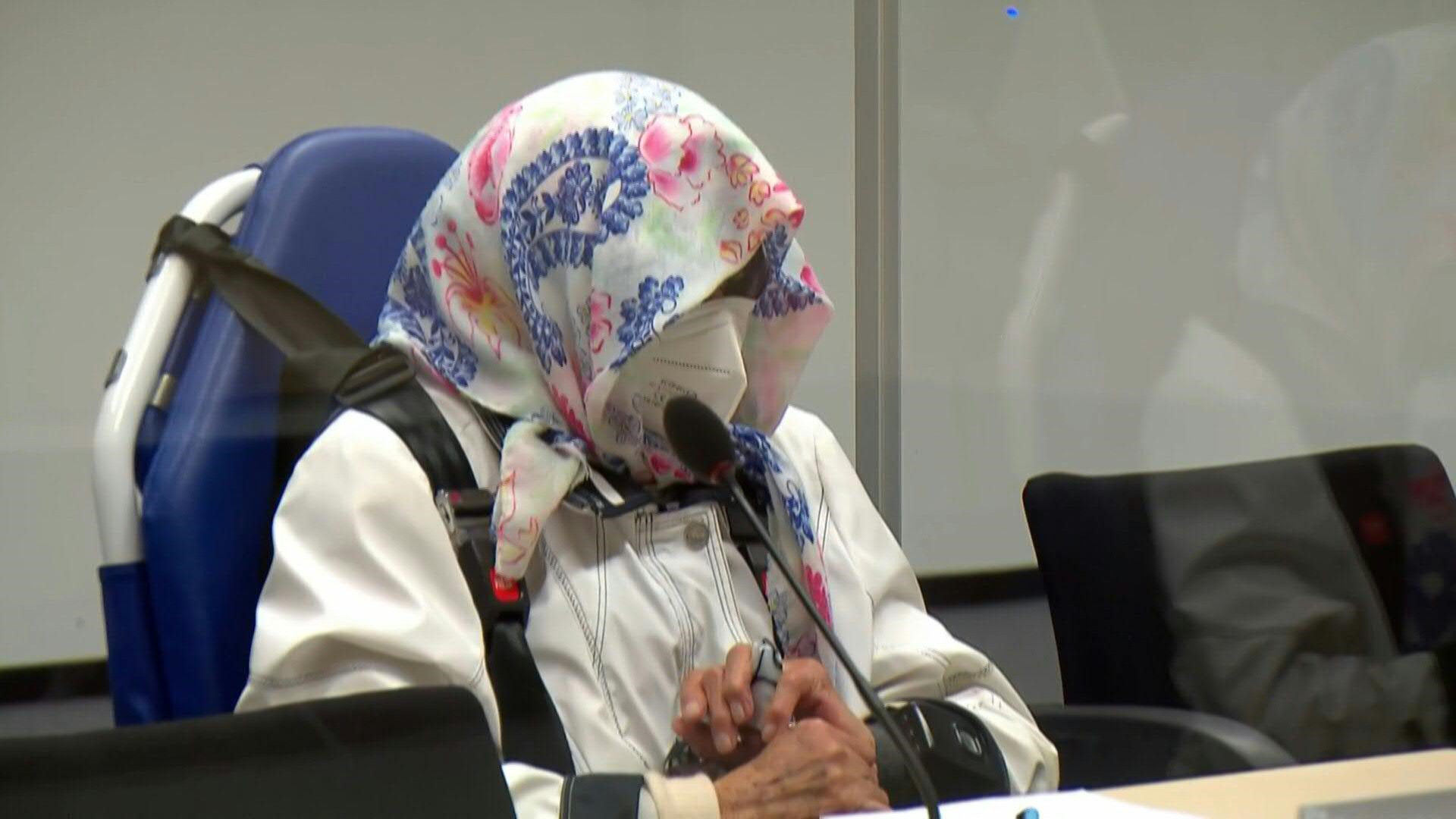 Una mujer de 97 años, exsecretaria de campo nazi, condenada por crímenes de guerra