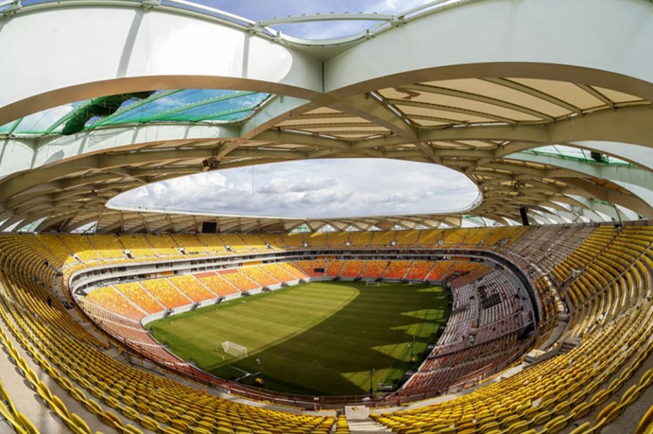 Inconclusos cinco de los 12 estadios donde se disputará el Mundial