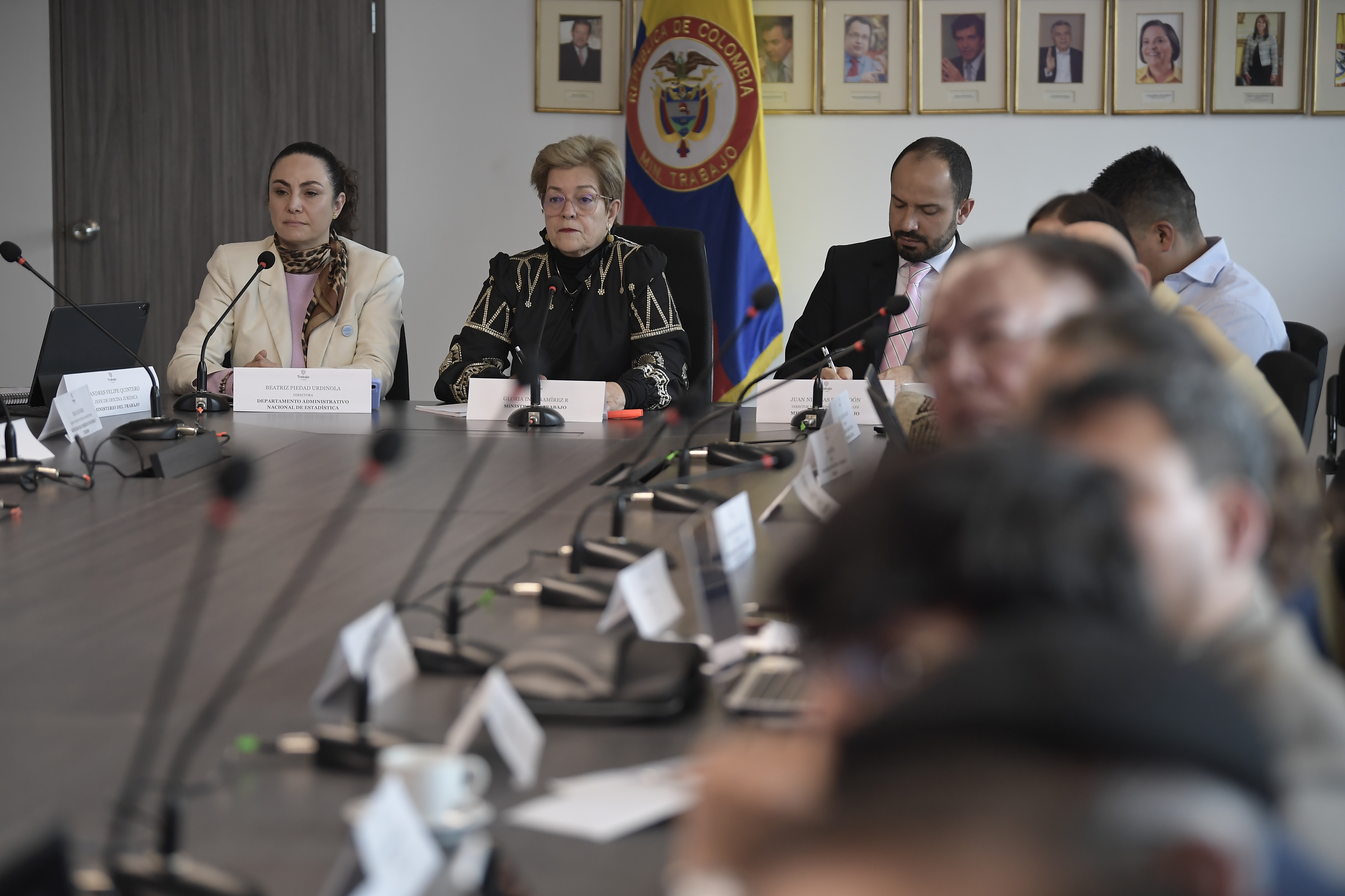 Aumento del salario mínimo: los gremios le hicieron un último llamado al Gobierno