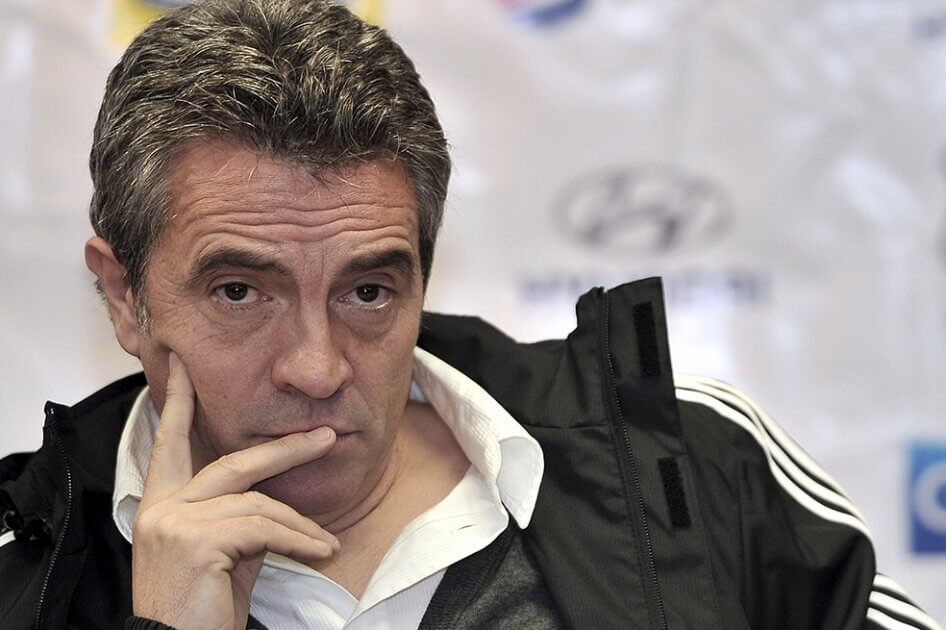 Juan Manuel Lillo, despedido del Vissel Kobe de Iniesta y Villa