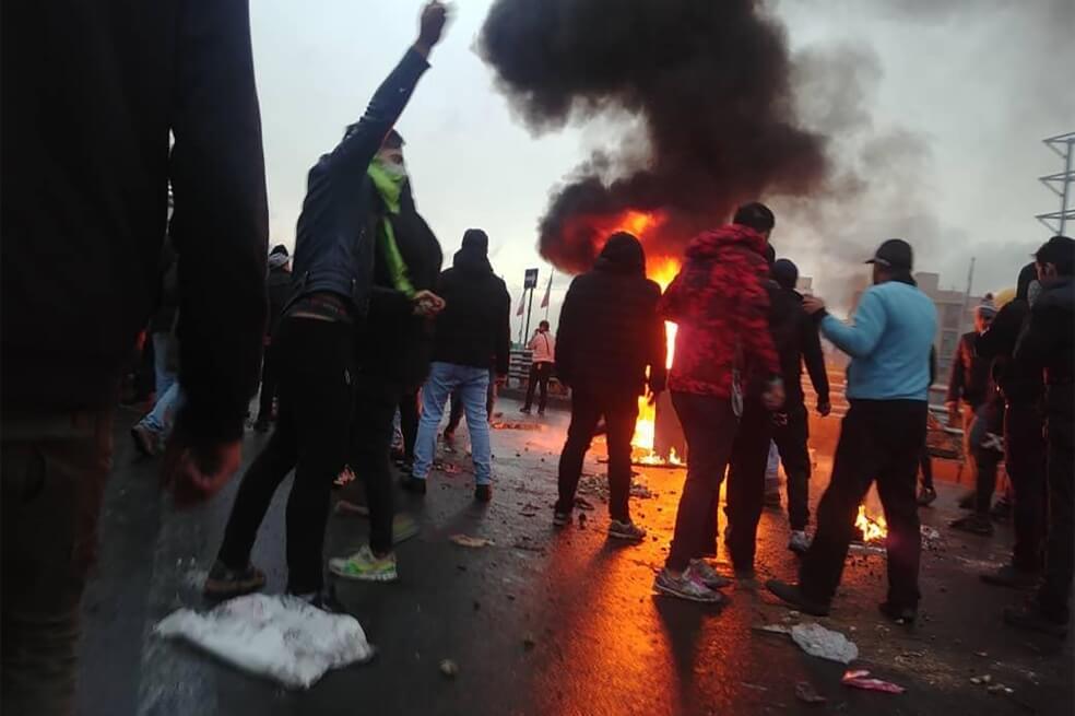 Gobierno iraní advierte a los protestantes sobre posibles consecuencias tras disturbios