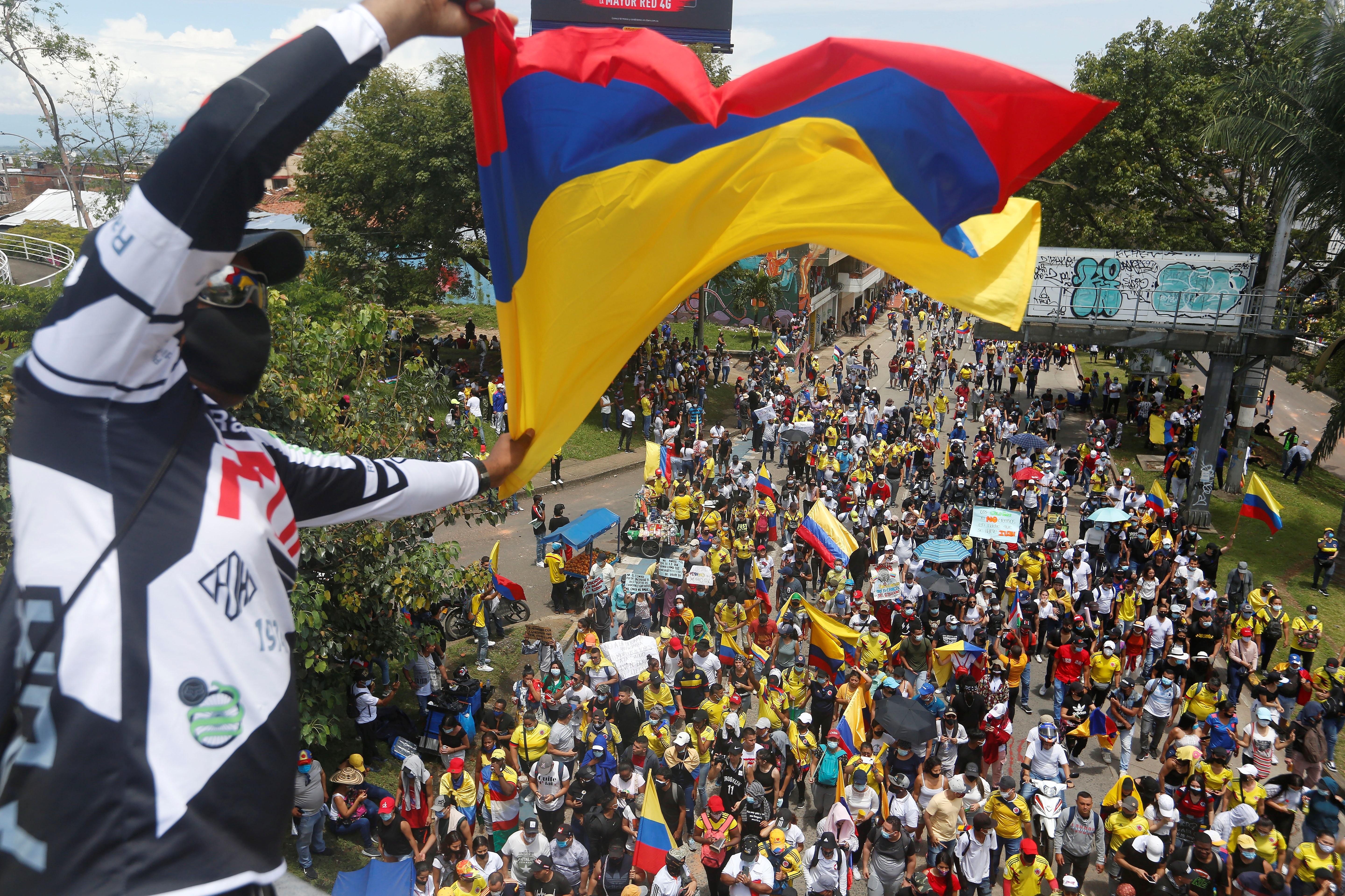 Estudiantes se unen a la continuación del paro en Cali y Valle del Cauca