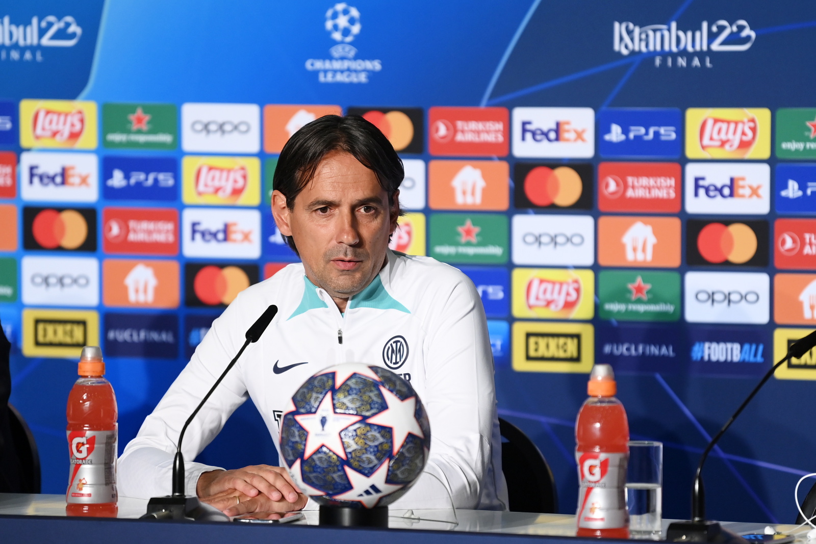 ¿Se sienten inferiores? DT de Inter responde: “El City es el mejor equipo del mundo”