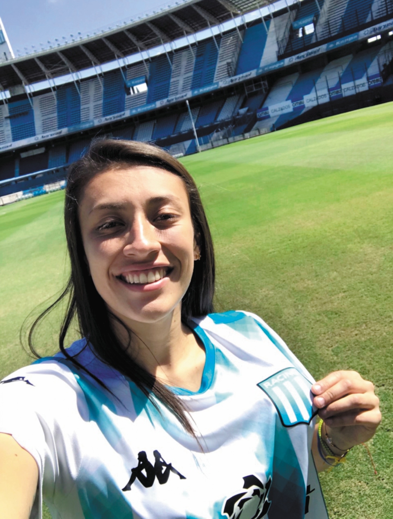 La delantera bogotana Lina Gómez, de 21 años, es el gran refuerzo de la academia para esta temporada. / Racing