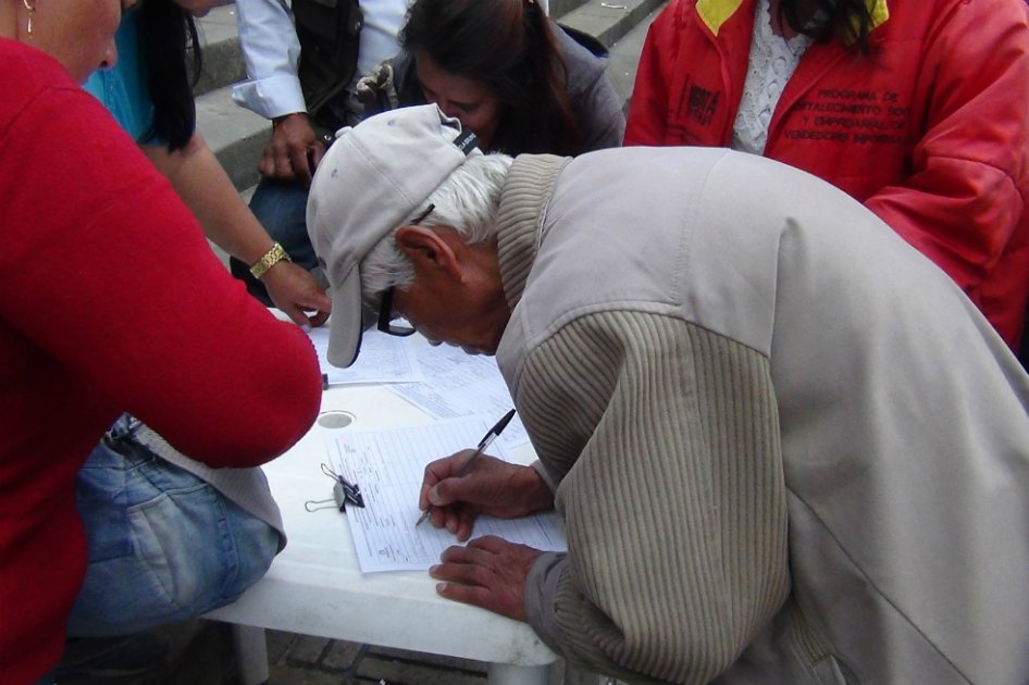 Vendedores ambulantes buscan cara a cara con Peñalosa