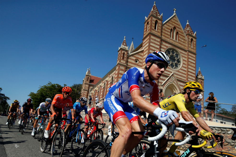 La burbuja del Tour de Francia 2020, limpia de COVID-19