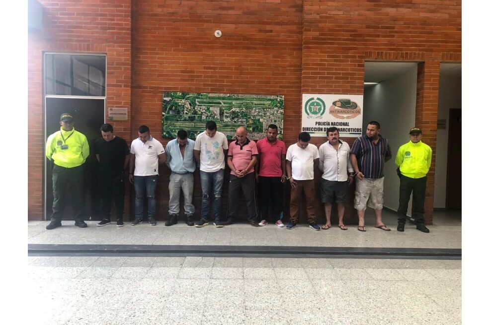 Cae red que traficaba químicos para la producción de cocaína