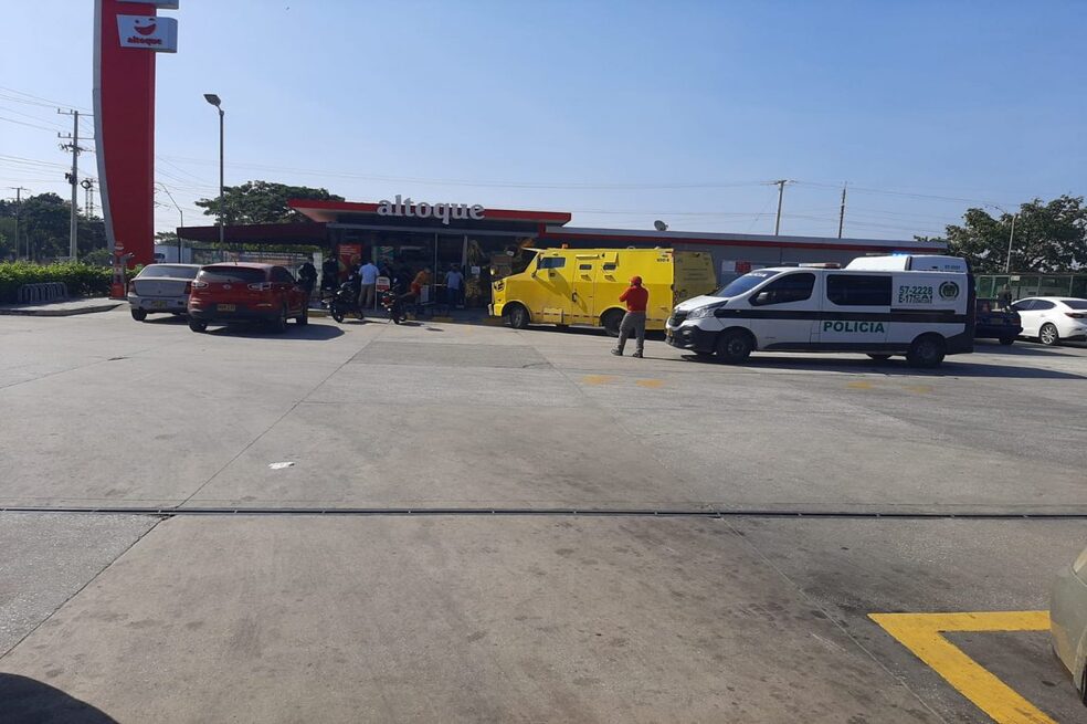 Millonario robo: al menos 10 hombres asaltaron carro de valores en Malambo, Atlántico