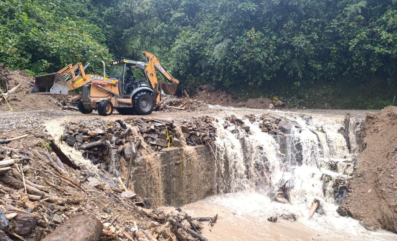 Invías ha atendido más de 600 emergencias viales por lluvias en 2025
