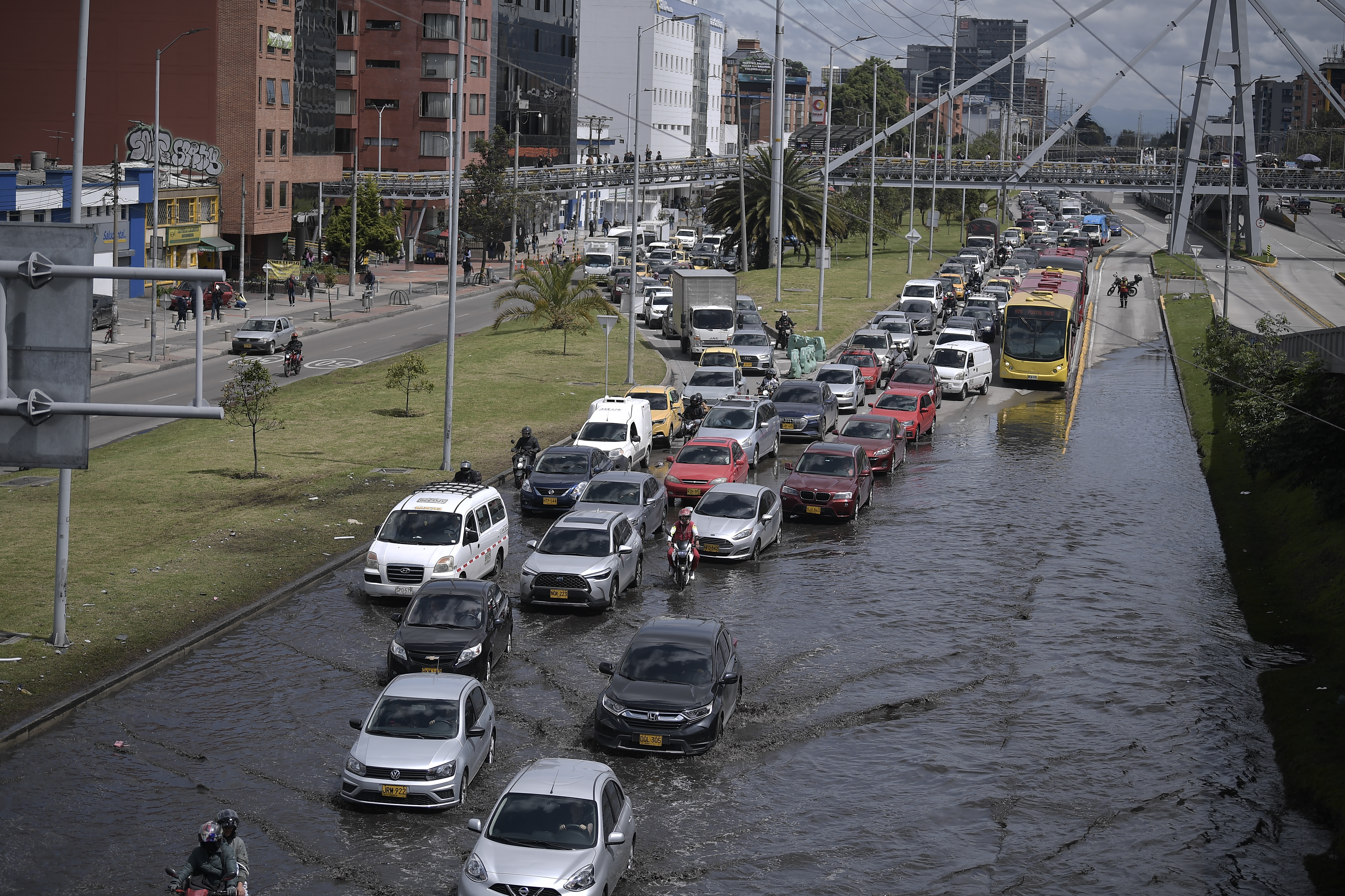 Este fin de semana se atendieron más de 40 eventos tras fuertes lluvias en Bogotá