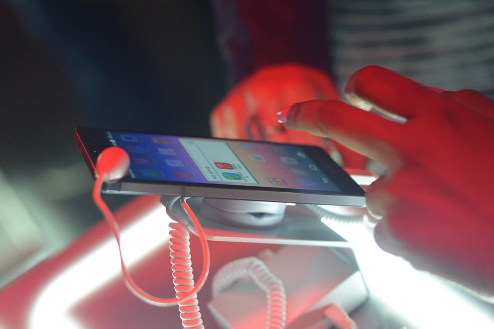 ¿Qué tiene el Huawei Ascend P7 que llegó a Colombia?